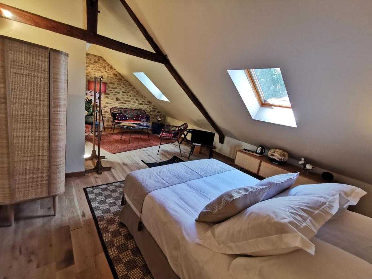 Maison D'Hotes Les Jardins Saint Eloi Le Lonzac Esterno foto